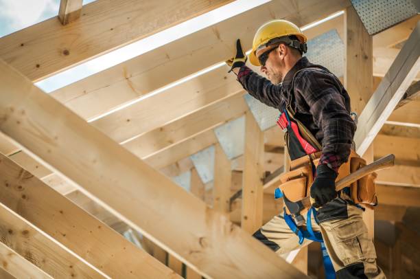 Best Emergency Roof Repair  in Menomonie, WI