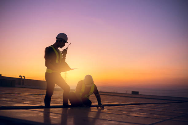 Best Roof Maintenance Services  in Menomonie, WI